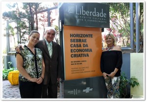 No Gabinete e na entrada da sede da CASA DA ECONOMIA CRIATIVA – Belo Horizonte-MG